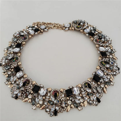 2025 New Fashion Crystal Rhinestones Large Collar Choker Necklace Earrings Women Jewelry Sets Indian Statement Wedding Necklace