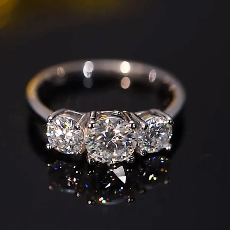 925 Silver Ladies Fashion Engagement Rings Round Cut 6.5mm/8mm Moissanite Three Stone Ring for Women Wedding Jewelry