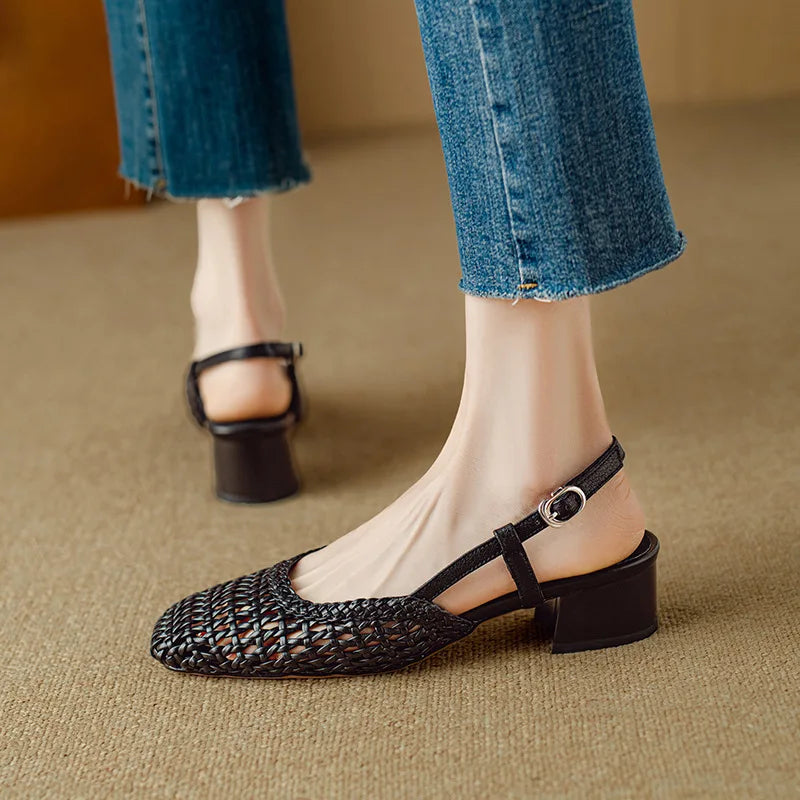 French square-toed woven high-heeled sandals, 2025 summer new skeletonized fashionable leather fabric mid-heel women's shoes