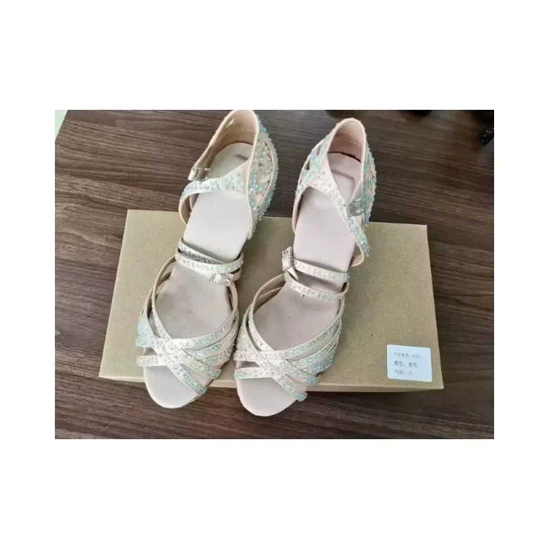 New Latin Dance Shoes, Female Hot Diamond Dance Shoes, National Standard Cha Cha Dance Shoes, Square Dance Sandals, 7.5cm Heel