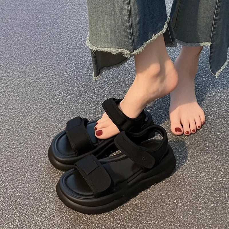 Thick soled Roman sandals for women, new summer sports soft soled work versatile, non tiring, non slip beach shoes