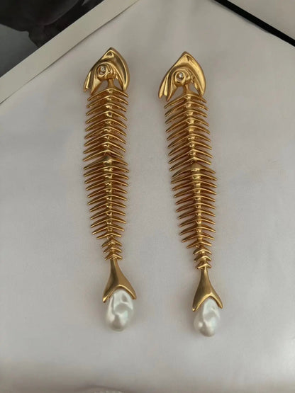 Baroque Pearl Eye Earrings