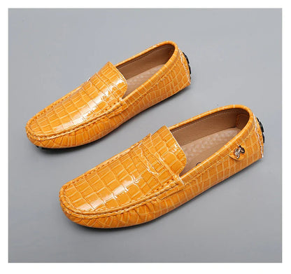 Patent Leather Beanie Shoes for Men 2025 New Spring and Summer Large Size Patent Leather Casual British Leather Shoes for Women Slip-On Slip-On Shoes
