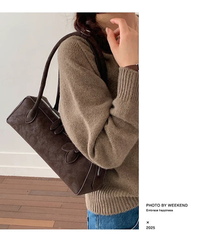 Vintage Suede Long Shoulder Bag 2026 New Women Shoulder Bag Luxury Ladies Handbag Female Commuter Shopping Underarm Bag