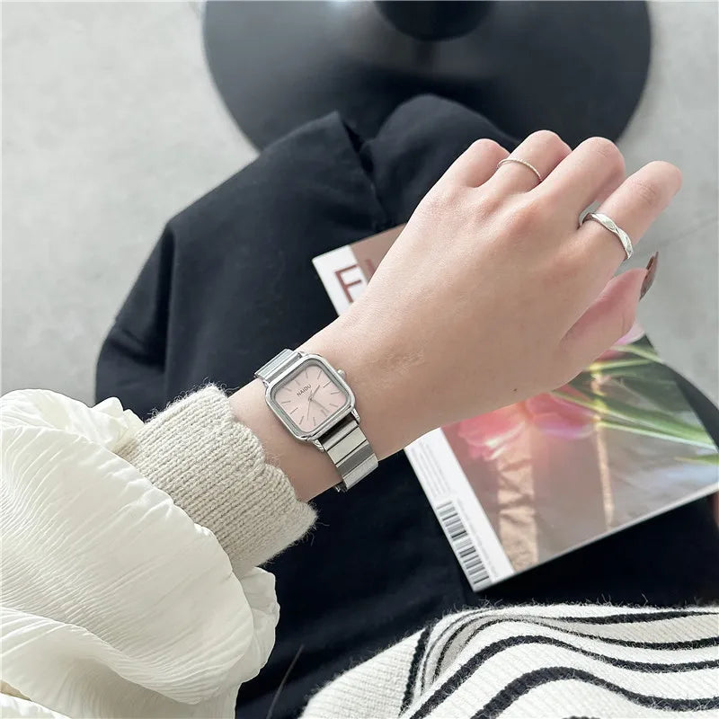 New Brand Steel Band Square Quartz Watch Retro Minimalist Temperament Small Dial Watch Female Student Wristwatch Dropshipping