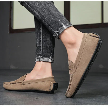 Fashion Suede Men Casual Shoes Breathable Comfort Slip-on Mens Driving Shoes Luxury Brand Men Loafers Mens Lazy Shoes Moccasins