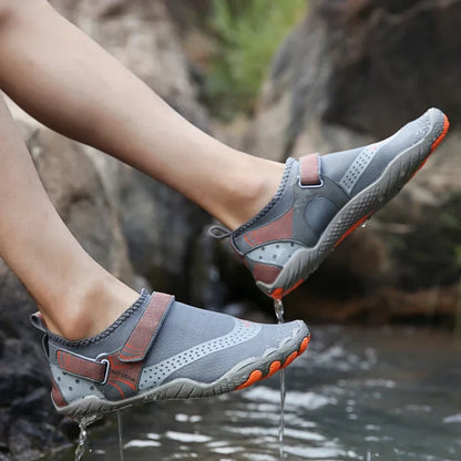 Mens Quick Drying Water Shoes Unisex Breathable Aqua Shoes Slip on Non Slip Wading Shoes Travel Water Park Pool Ladies Sneakers