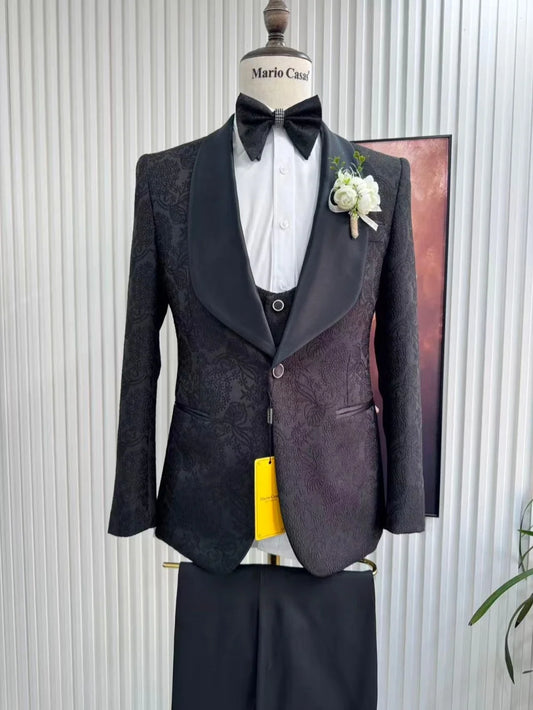 Luxury Jacquard Man Suits 3 Pieces Banquet Party Wear Long Sleeved Handsome Slim Fit Suit Set For Men Birthday Party Tuxedo