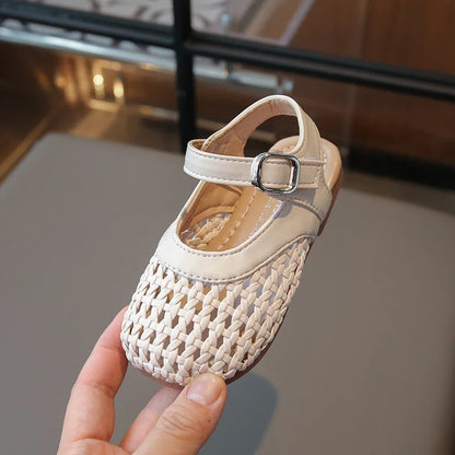 Little Girl Sandal Summer Beach Versatile Kids Princess Half Sandals Fashion Woven Style Children Causal Hollow-out Flat Shoes