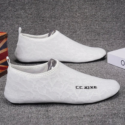 Men's Shoes Breathable Thin Bottom Light Driving Loafers Casual Socks Shoes Men Slippers Comfortable Walking Mens Shoes
