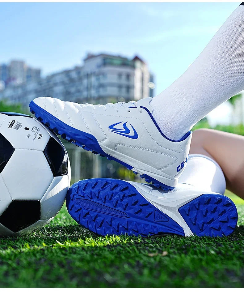 Men Soccer Shoes Youth Football Boots Breathable Comfortable Athletic Training Soccer Cleats Orignal Football Shoes for Kids
