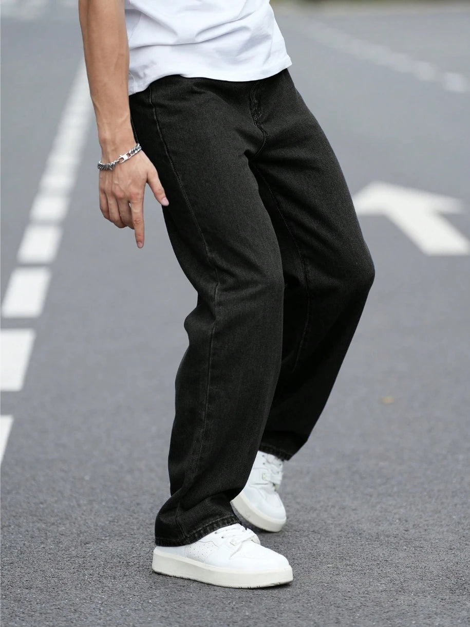 Men's Durable Black Relaxed-Fit Jeans Mid-Waist Comfort Street Style Essential Urban Pants