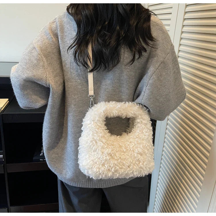 Plush Sweet Shoulder Bags for Women Cute Autumn and Winter 2025 New Versatile Fashion Large Capacity Women's Handbags