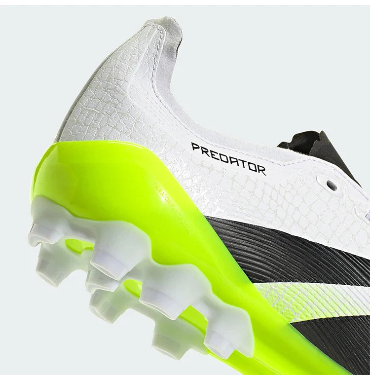 genuine PREDATOR LEAGUE men's and women's low top football shoes JI1165