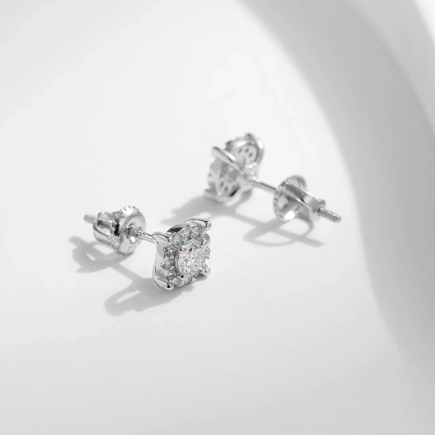 D Color Moissanite Stud Earrings Round Cut Lab Created Diamond 925 Sterling Silver Silver Bridal Jewelry For Women Gifts