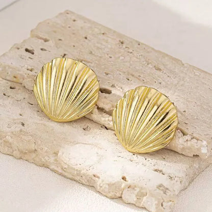 Exaggeration Ocean Style Shell Texture Stud Earrings for Women Trendy Accessories Personalization Jewelry Earrings Daily Wear