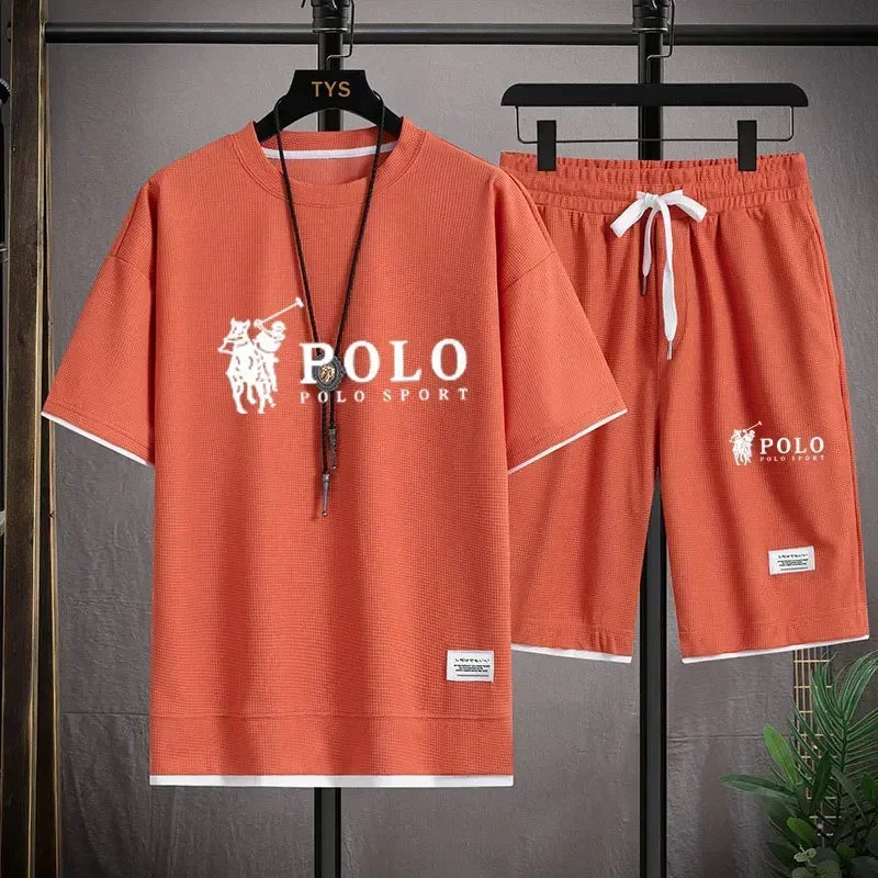 A two-piece set of men's short-sleeved T-shirt and sports shorts for summer fashion, breathability, fitness and casual jogging
