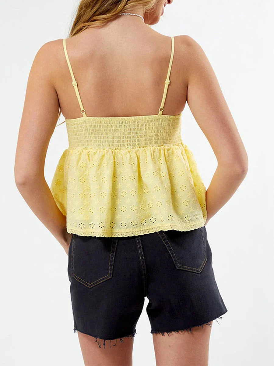 Women Eyelet Lace Trim Smocked Ruffle Cami Sleeveless Tank Top 2024 Summer Square Neck Spaghetti Strap Pleated Peplum Shirt y2k