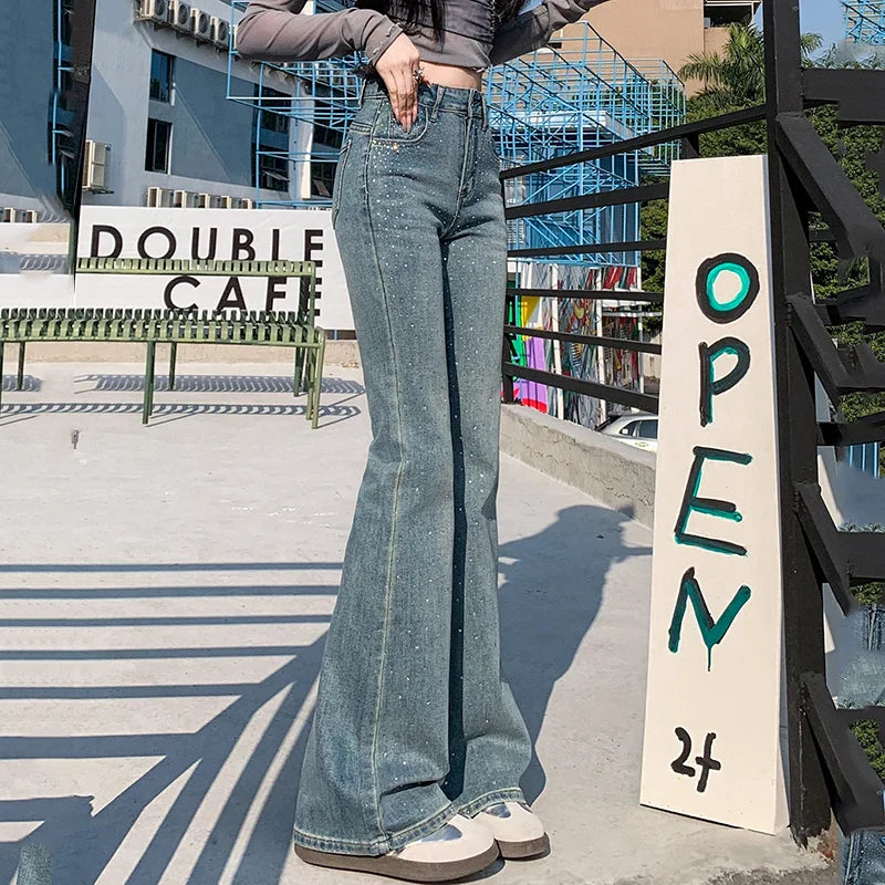 Calça Jeans Feminina Cintura Alta Elástica Skinny Boca de Sino Hotfix Strass Design Vintage Streetwear Calças Femininas Boca de Sino