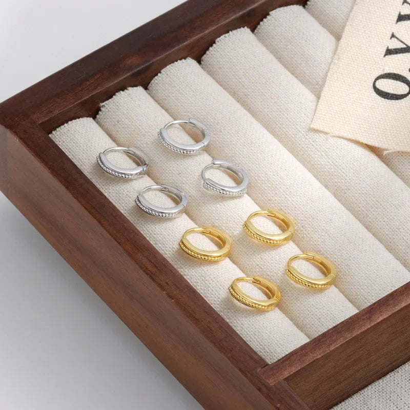 925 Sterling Silver Simple Statement Gold Twist Huggies Ear Loops for Women Fashion Elegant Girl Hoop Earrings Jewelry