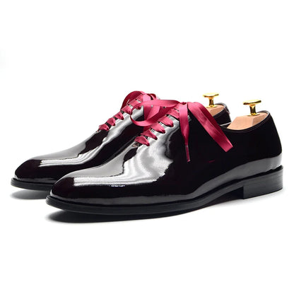 Luxury Men's Dress Shoes Burgundy Smooth Patent Leather Italian Whole Cut Plain Toe Oxford Lace-Up Wedding Party Formal Shoes