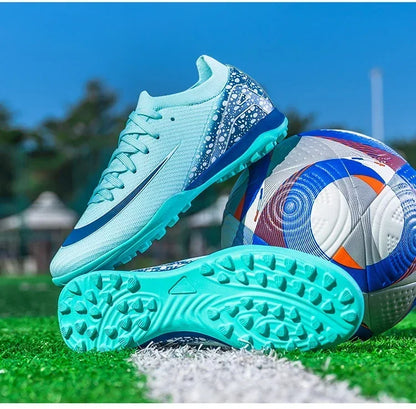 New Men Soccer Shoes Professional Football Boots Grass Outdoor Sport Non-Slip Training Shoes Match Sneakers Ultralight Unisex