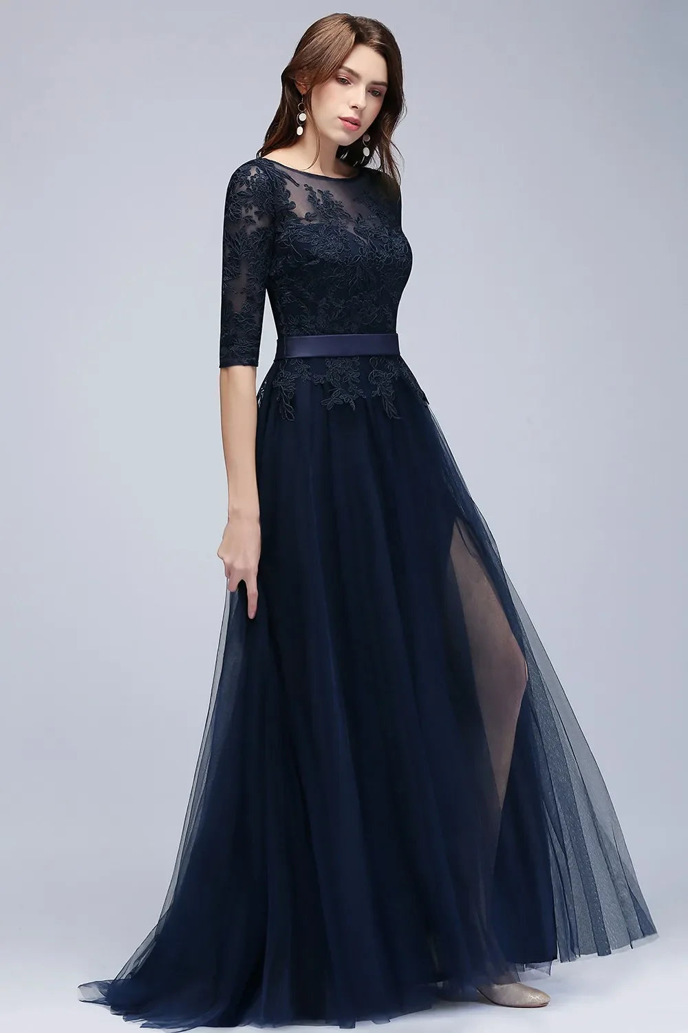 Scoop Neckline Zipper Up Tulle Long Floor-length Dresses Lace Applique Half Sleeve High Split Wedding Evening Party Prom Gowns
