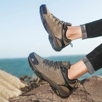 Sapatos Masculinos de Couro HIKEUP para Homens Tênis Casuais Moda Impermeável Inverno Luxo Grife Botas de Trabalho Masculinas Tênis Antiderrapantes