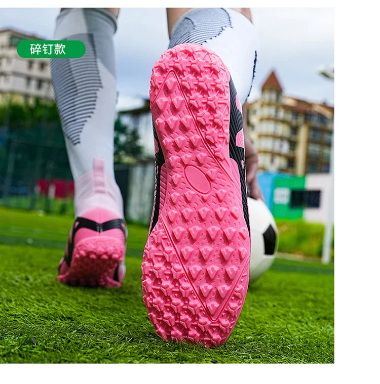 New Fashion Soccer Boots Men Professional Lightweight Sock Men's Football Shoe Outdoor Non-slip Original Football Boot Sneakers