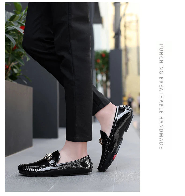 2025 Spring and Summer New Internet Celebrity Glossy Leather Peas Shoes Men's Large Size Slip-On Trendy Fashion Handmade Men's Shoes