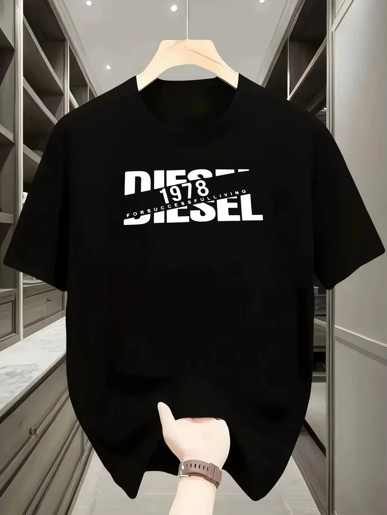 Spring Summer 2026 Casual Loose T-shirt with Classic Print Fashionable Short-sleeved Round-neck vintage t shirt men clothing