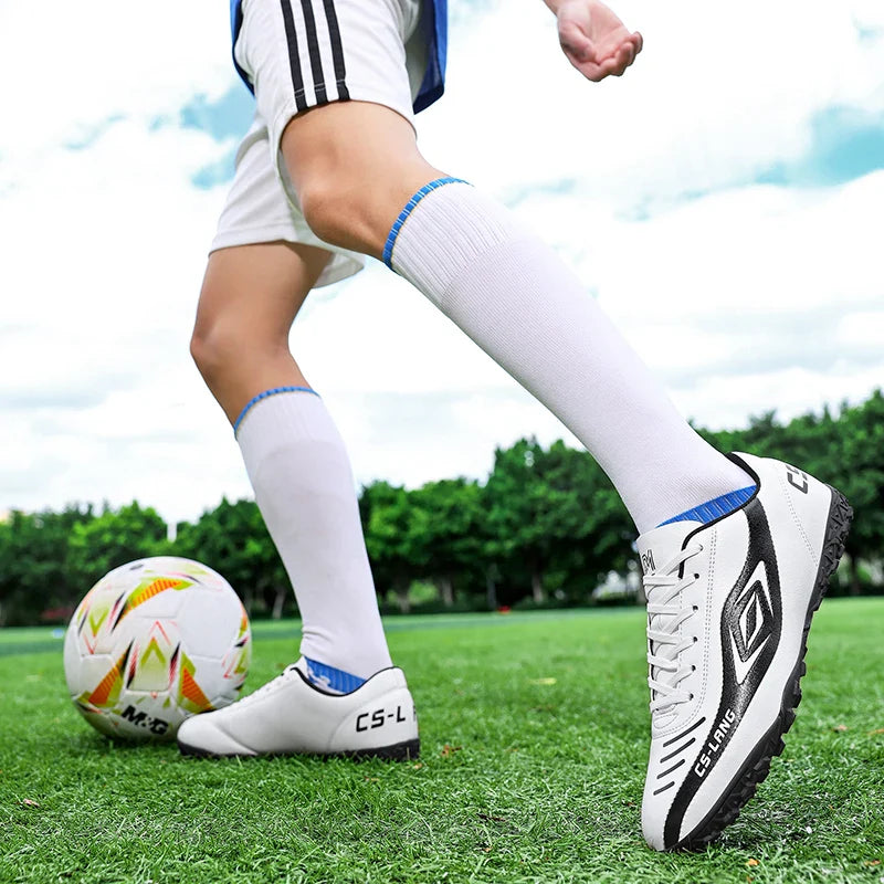 New Men Football Boots Breathable Professional Soccer Shoes Turf Outdoor Non-slip Long Spikes Adult Ultralight Training Futsal