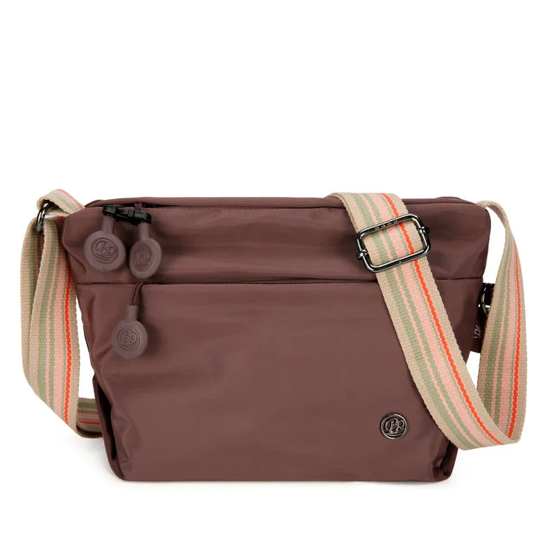 Ultra-light Nylon Crossbody Bag for Women Adjustable Wide Strap Lightweight Women's Bag Zipper Closure Stylish Messenger Bag