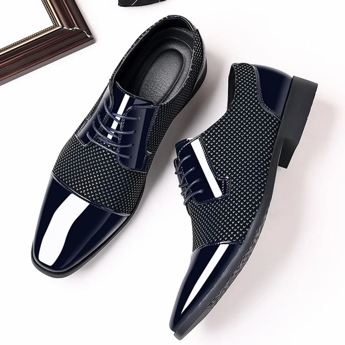 Men's Dress Shoes Classic Lace-up Formal Oxfords Modern Tuxedo Business Casual Scale Pattern Comfort Formal Shoes for Men