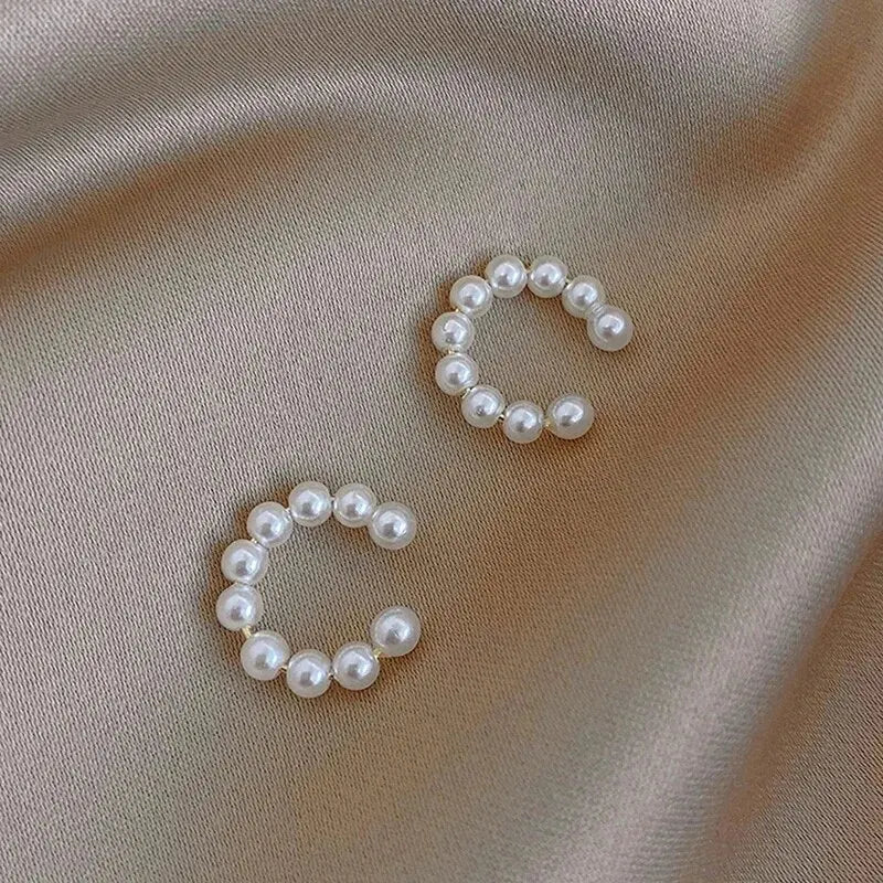 Woman's Korean Elegant Imitation Pearl Ear Cuff Clip C- shaped Earrings Non-Piercing Ear Ring Minimalist Earrings Fashion Jewelr
