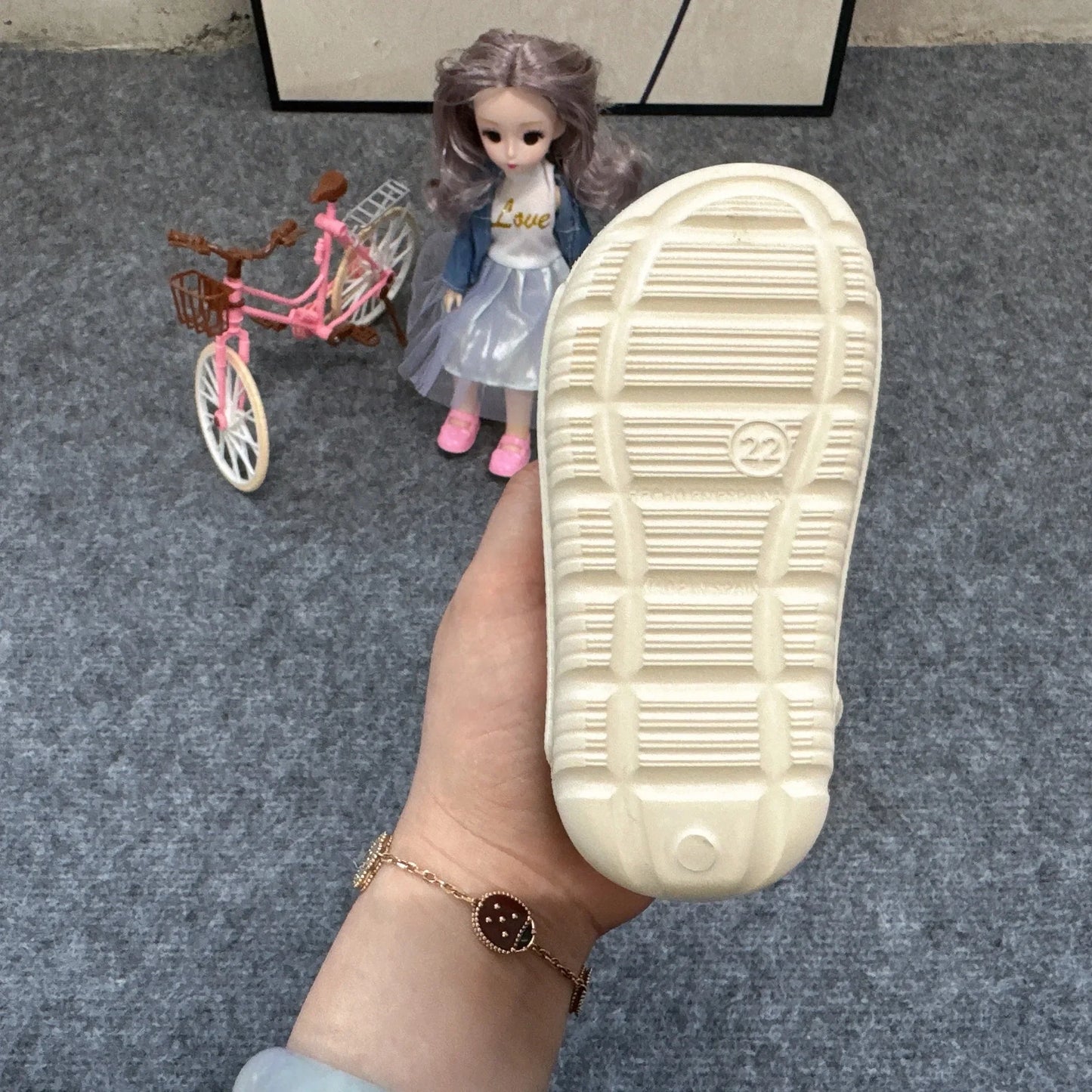 Fashion Popular Solid Color Children's Beach Sandals Trendy Design Kids Girl Boy Casual Flat Casual Shoes Summer Kids Sandal