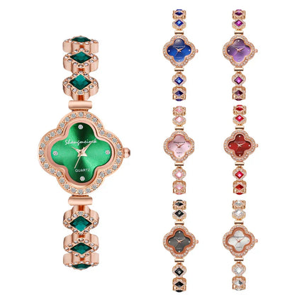 Women Watch Vintage  Set Diamond es Small Green   Wrist  No Box