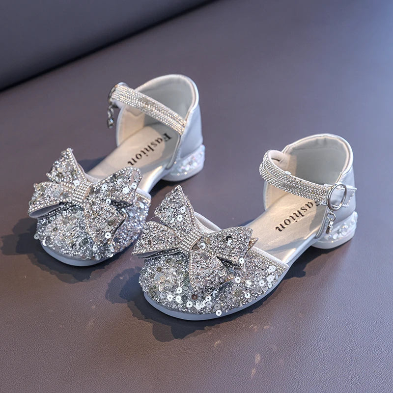 2025 Children's Crystal Princess Shoes bow Tie stylish summer new girls' head-wrapped sandals small high heels performance shoes