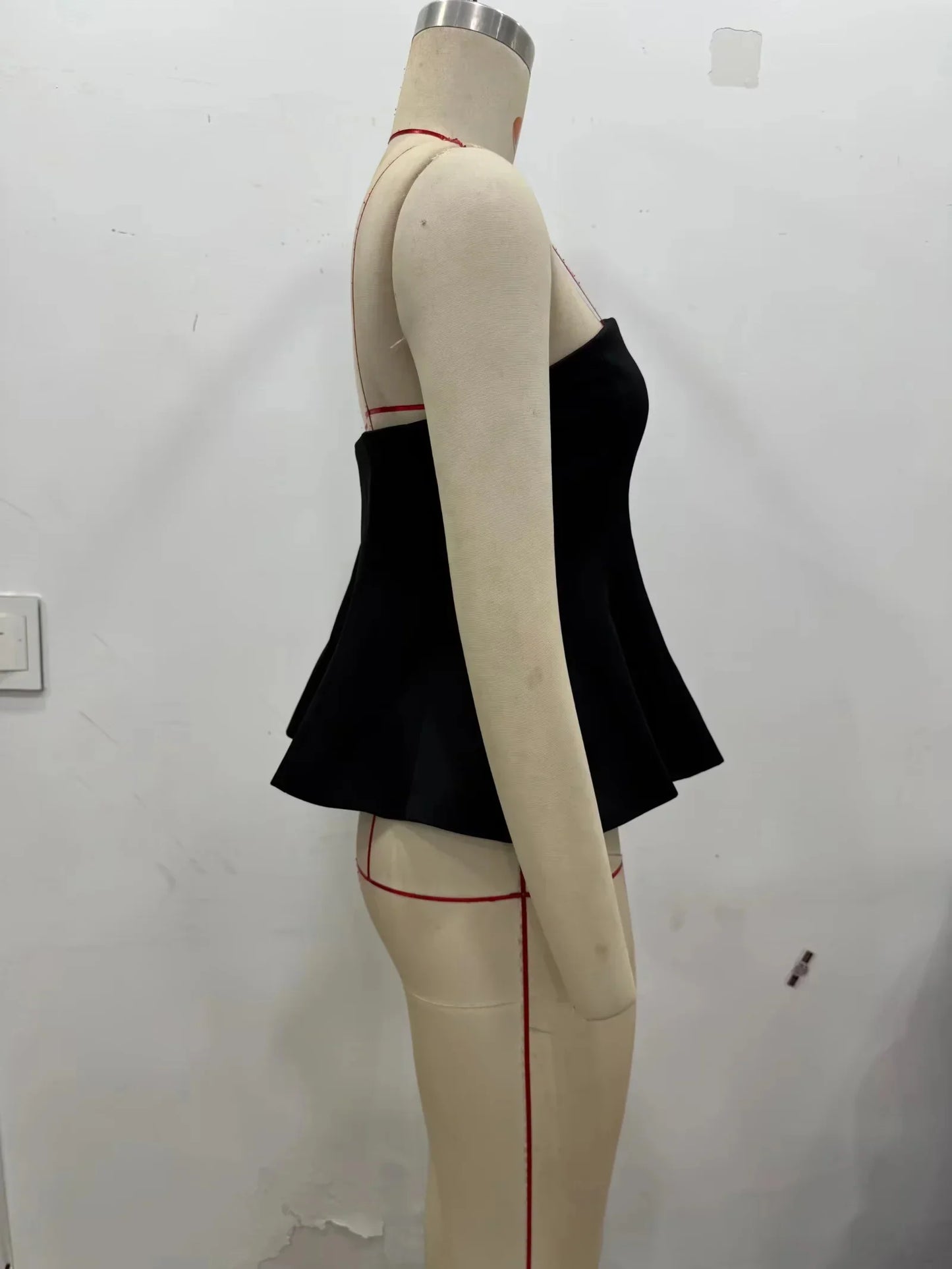 2026 Spring Summer Butter Yellow Sexy Women Tops Fashion Solid Strapless Short Tops Chic Streetwear Ladies Tops