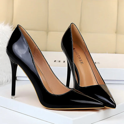 Women 7.5cm 10.5cm High Heels Wedding Bridal Classic Pumps Lady Scarpins Metallic Leather Low Heels Stiletto Nude Office Shoes
