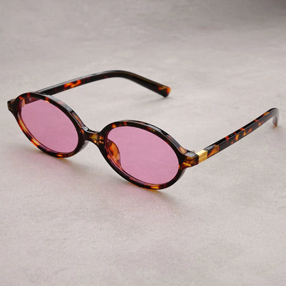 New Oval sunglasses For women Fashion Brand Black Small Frame Sun Glasses Female Retro Clear Lenses Eyewear Lady Trendy UV400