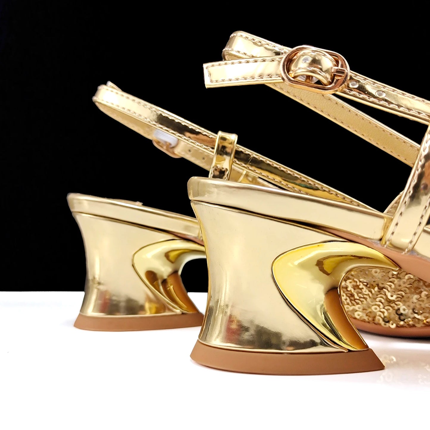 Gold Color Shoes and Bag Elegant Handbags and Medium Heel Shoes Beautiful Handmade Flowers For Wedding Party