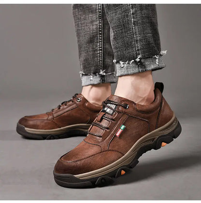 2024 Business Comfort Men's Shoes Simple versatile leather footwear Casual outdoor anti slip loafers male new comfortable flat