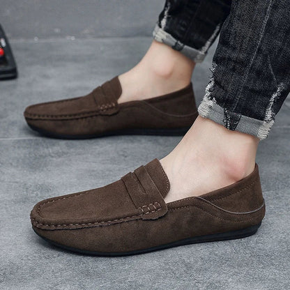 Novos Sapatos Masculinos de Primavera e Outono Estilo Social, Camurça, Sapatilhas Loafer, Couro Fosco Casual para Jovens