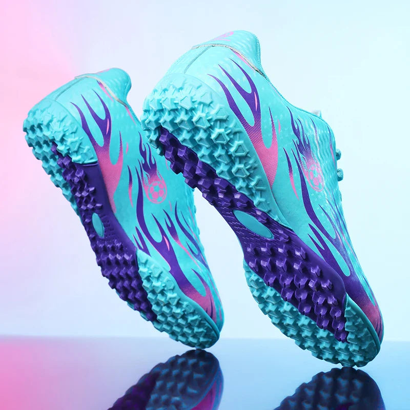 New Kid Match Boys Professional Football Boots Sneakers Soccer Shoes Comfortable Outdoor Match Non-Slip Sports Shoes Unisex