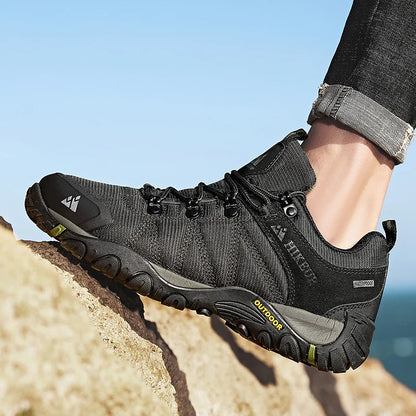 Non-slip Men Hiking Shoes Breathable Outdoor Wear Resistant Splashproof Climbing Men Sneaker Tourism Mountain Shoes