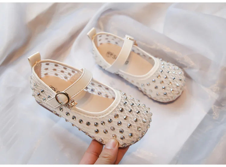 2026Summer Girl's Sandals Crystal Air Mesh Biege Sliver Luxury Kids Flat Shoes Beautiful Party Graceful Anti-skid Childern Shoes