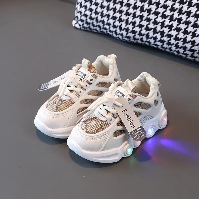 Sneakers Kids Fashion LED Light Shoes Letter Webbing Mesh Breathable1-6years Old Luminous Shoes Casual Sports Shoes Boys Shoes