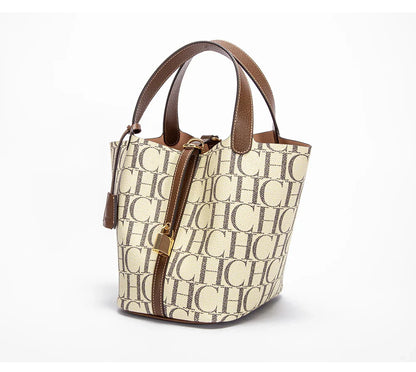 Large Capacity Commuter Travel Handbag Luxury Brand Fashion Texture Letter Printed Women's Shoulder Bag