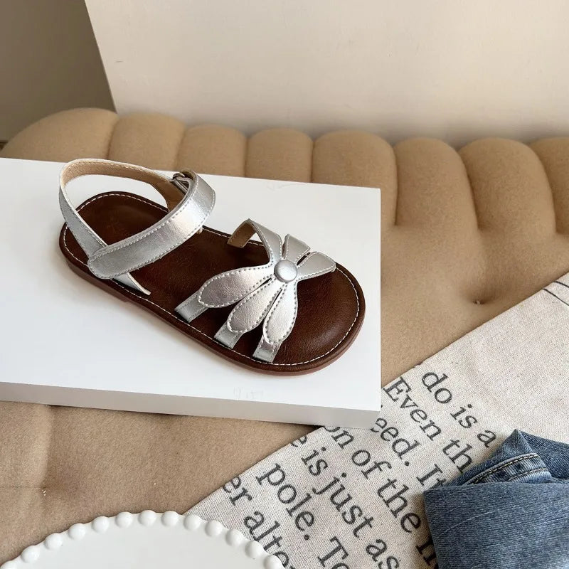 New Summer Children‘s Flat Sandals Floral Decor Girls Princess Shoes School Non-slip Soft Kids Dress Sandals for Beach Outdoor